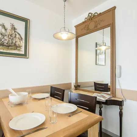 Le By Interhome Apartamento *