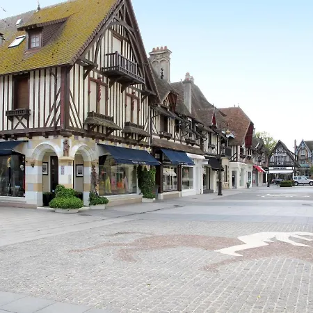 Le By Interhome Daire